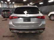 ✅ 2025 Mercedes-Benz GLC 300 • VIN: W1NKM4HB5SF257609 • Лот: 41680577. Опубликован ранее на IAAI с пробегом 1 152 миль. Бесплатный доступ к архиву аукционных продаж из США и подробный отчёт об истории автомобиля на DreamBid. Изображение 17.