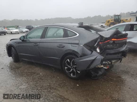 2025 Hyundai Sonata SEL with VIN KMHL64JA6SA502773, listed as a Copart auction lot 90327405 with 6,770 mi miles and Salvage title. Bid and sale history available at DreamBid. Image 2.