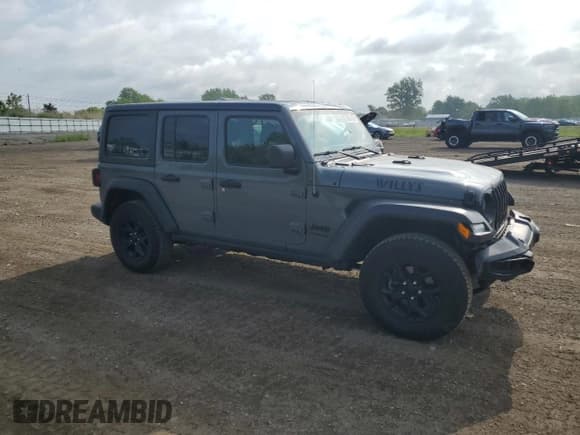 ✅ 2021 Jeep Wrangler Unlimited Willys • VIN: 1C4HJXDN5MW679104 • Lot: 58801625. Listed on Copart with 48,058 mi. Free auction sales archive from the USA and detailed vehicle history report at DreamBid. Image 4.