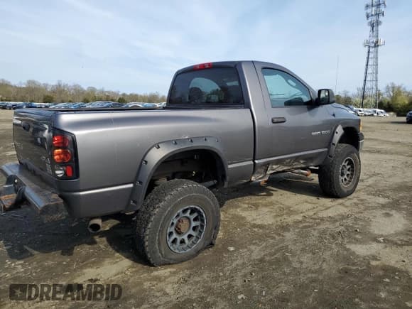 ✅ 2003 Dodge 1500 ST • VIN: 1D7HU16D63J636157 • Лот: 53252405. Опубликован ранее на Copart с пробегом 194 732 миль. Бесплатный доступ к архиву аукционных продаж из США и подробный отчёт об истории автомобиля на DreamBid. Изображение 3.