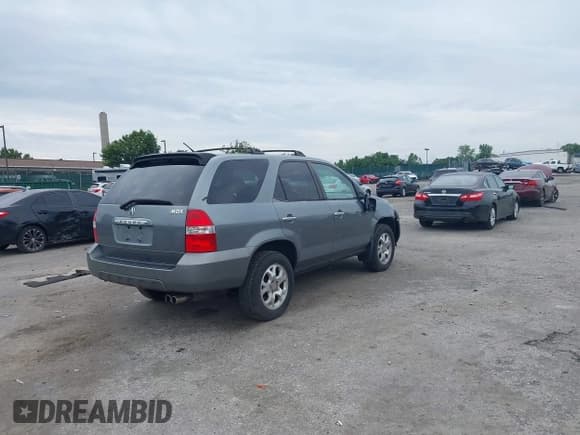 ✅ 2001 Acura MDX Touring • VIN: 2HNYD18681H529547 • Lot: 42682981. Wystawiony na IAAI z przebiegiem 174 902 mil. Bezpłatny archiwum sprzedaży aukcyjnych z USA i szczegółowy raport historii pojazdu na DreamBid. Zdjęcie 4.