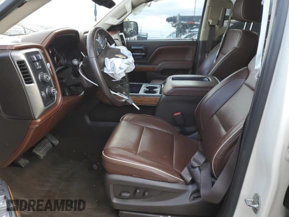 ✅ 2014 Chevrolet Silverado 1500 High Country • VIN: 3GCUKTEJ3EG498342 • Лот: 43144305. Опубликован ранее на Copart с пробегом 141 679 миль. Бесплатный доступ к архиву аукционных продаж из США и подробный отчёт об истории автомобиля на DreamBid. Изображение 7.