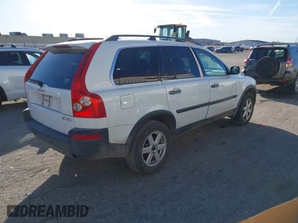 ✅ 2004 Volvo XC90 • VIN: YV1CN59HX41036826 • Лот: 41093830. Опубликован ранее на IAAI с пробегом Не указан. Бесплатный доступ к архиву аукционных продаж из США и подробный отчёт об истории автомобиля на DreamBid. Изображение 4.