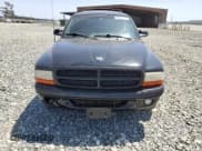 ✅ 1999 Dodge Durango • VIN: 1B4HR28Z3XF618019 • Lot: 61286655. Wystawiony na Copart z przebiegiem 210 992 mil. Bezpłatny archiwum sprzedaży aukcyjnych z USA i szczegółowy raport historii pojazdu na DreamBid. Zdjęcie 5.