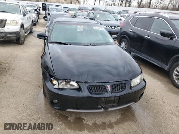 ✅ 1997 Pontiac Grand Prix GT • VIN: 1G2WP12K2VF231971 • Lot: 81148533. Wystawiony na Copart z przebiegiem 171 477 mil. Bezpłatny archiwum sprzedaży aukcyjnych z USA i szczegółowy raport historii pojazdu na DreamBid. Zdjęcie 5.