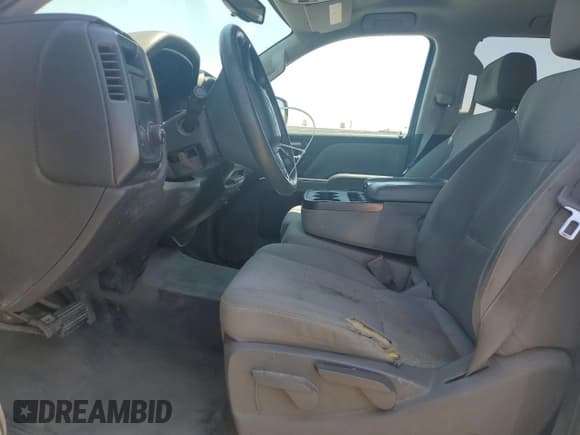 ✅ 2016 Chevrolet Silverado 2500HD Work Truck • VIN: 1GC1CUEG7GF137162 • Lot: 55984285. Wystawiony na Copart z przebiegiem Nie podano. Bezpłatny archiwum sprzedaży aukcyjnych z USA i szczegółowy raport historii pojazdu na DreamBid. Zdjęcie 7.