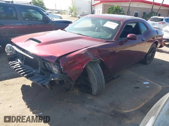 ✅ 2022 Dodge Challenger GT • VIN: 2C3CDZKG7NH238919 • Lot: 42294138. Wystawiony na IAAI z przebiegiem 56 340 mil. Bezpłatny archiwum sprzedaży aukcyjnych z USA i szczegółowy raport historii pojazdu na DreamBid. Zdjęcie 2.