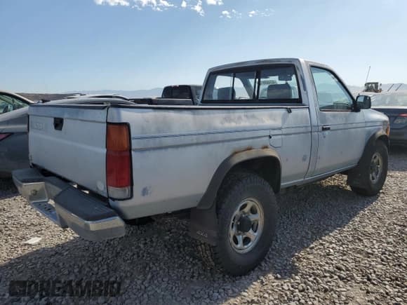 ✅ 1991 Nissan Frontier XE • VIN: 1N6SD11Y2MC382153 • Лот: 62468875. Опубликован ранее на Copart с пробегом 164 159 миль. Бесплатный доступ к архиву аукционных продаж из США и подробный отчёт об истории автомобиля на DreamBid. Изображение 3.