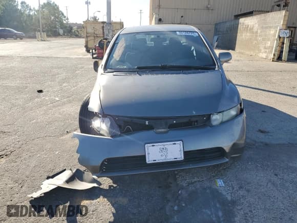 ✅ 2008 Honda Civic LX • VIN: 2HGFA16528H338573 • Lot: 90126725. Listed on Copart with 170,795 mi. Free auction sales archive from the USA and detailed vehicle history report at DreamBid. Image 5.