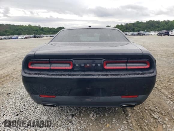 ✅ 2015 Dodge Challenger SXT • VIN: 2C3CDZAG2FH740546 • Lot: 55537814. Wystawiony na Copart z przebiegiem 167 941 mil. Bezpłatny archiwum sprzedaży aukcyjnych z USA i szczegółowy raport historii pojazdu na DreamBid. Zdjęcie 6.