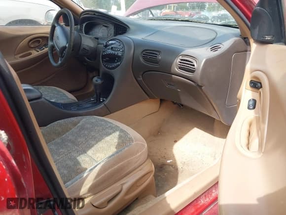 ✅ 1997 Ford Taurus LX • VIN: 1FALP53S4VG148062 • Лот: 42576718. Опубликован ранее на IAAI с пробегом 197 309 миль. Бесплатный доступ к архиву аукционных продаж из США и подробный отчёт об истории автомобиля на DreamBid. Изображение 5.