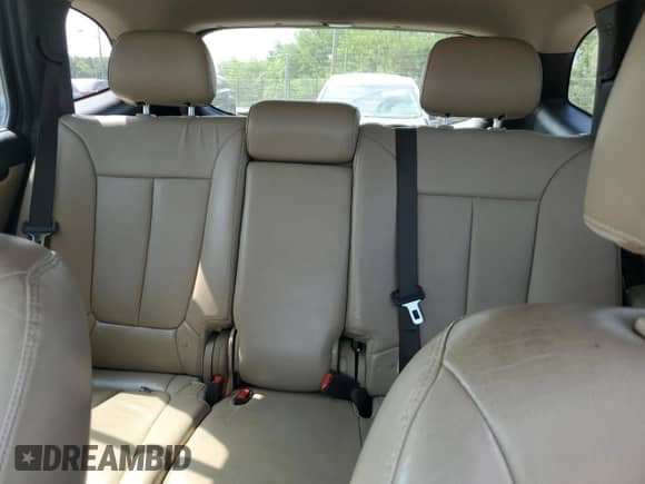 2012 Hyundai Santa Fe Limited с VIN 5XYZK3AB7CG156666, выставлен на аукционе Copart как лот 66958164 с пробегом 135 252 миль миль и На запчасти • Non repairable. История ставок и продаж доступна на DreamBid. Изображение 10.