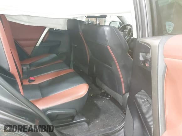 ✅ 2013 Toyota RAV4 Limited • VIN: 2T3DFREV9DW083597 • Лот: 43703633. Опубликован ранее на IAAI с пробегом 158 327 миль. Бесплатный доступ к архиву аукционных продаж из США и подробный отчёт об истории автомобиля на DreamBid. Изображение 8.