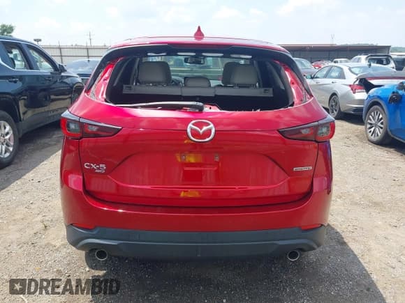 ✅ 2022 Mazda CX-5 S Premium • VIN: JM3KFBDM2N1588234 • Lot: 42880159. Wystawiony na IAAI z przebiegiem 45 551 mil. Bezpłatny archiwum sprzedaży aukcyjnych z USA i szczegółowy raport historii pojazdu na DreamBid. Zdjęcie 16.