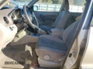 ✅ 2003 Toyota RAV4 • VIN: JTEHH20V936076980 • Lot: 91392875. Wystawiony na Copart z przebiegiem 228 517 mil. Bezpłatny archiwum sprzedaży aukcyjnych z USA i szczegółowy raport historii pojazdu na DreamBid. Zdjęcie 7.