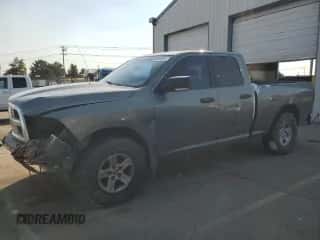 2009 Dodge 1500 SLT z VIN 1D3HV18T89S737478, wystawiony jako Copart lot #64694634 z przebiegiem 217 143 mil mil oraz Szkoda całkowita • Salvage title. Historia ofert i sprzedaży dostępna na DreamBid. Obrazek 1.