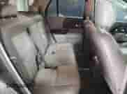 2004 Saturn VUE V6 z VIN 5GZCZ53414S889642, wystawiony jako Copart lot #76753124 z przebiegiem 161 835 mil mil oraz Szkoda całkowita • Salvage title. Historia ofert i sprzedaży dostępna na DreamBid. Obrazek 10.