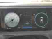 2023 Hyundai Santa Cruz SEL z VIN 5NTJCDAE7PH041270, wystawiony jako Copart lot #76526784 z przebiegiem 25 084 mil mil oraz Szkoda całkowita • Salvage title. Historia ofert i sprzedaży dostępna na DreamBid. Obrazek 9.