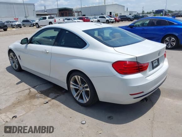✅ 2016 BMW 4 Series 428i • VIN: WBA3N7C51GK228910 • Lot: 42341589. Wystawiony na IAAI z przebiegiem 85 127 mil. Bezpłatny archiwum sprzedaży aukcyjnych z USA i szczegółowy raport historii pojazdu na DreamBid. Zdjęcie 3.