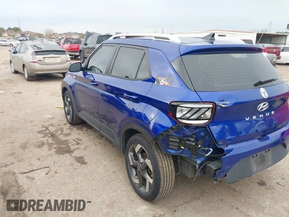 ✅ 2021 Hyundai Venue Denim • VIN: KMHRC8A35MU103768 • Lot: 41363547. Listed on IAAI with 66,618 mi. Free auction sales archive from the USA and detailed vehicle history report at DreamBid. Image 3.