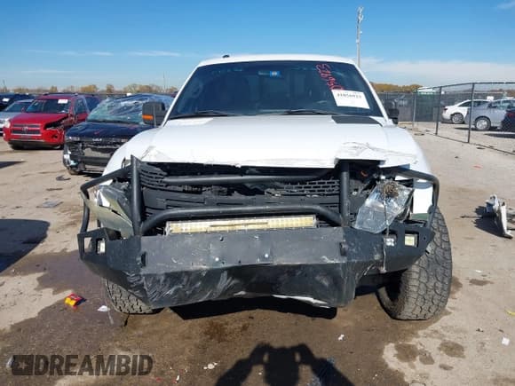 ✅ 2010 Ford F-150 SVT Raptor • VIN: 1FTEX1E64AFB94678 • Лот: 41056923. Опубликован ранее на IAAI с пробегом 141 247 миль. Бесплатный доступ к архиву аукционных продаж из США и подробный отчёт об истории автомобиля на DreamBid. Изображение 13.