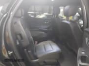 ✅ 2022 Chevrolet Traverse LT • VIN: 1GNEVHKW3NJ124361 • Lot: 41033053. Wystawiony na IAAI z przebiegiem 27 869 mil. Bezpłatny archiwum sprzedaży aukcyjnych z USA i szczegółowy raport historii pojazdu na DreamBid. Zdjęcie 8.