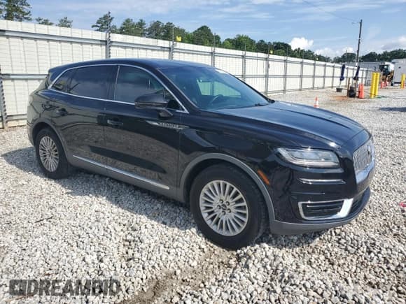 ✅ 2019 Lincoln Nautilus Standard • VIN: 2LMPJ6J94KBL51958 • Lot: 61634605. Listed on Copart with 118,916 mi. Free auction sales archive from the USA and detailed vehicle history report at DreamBid. Image 4.