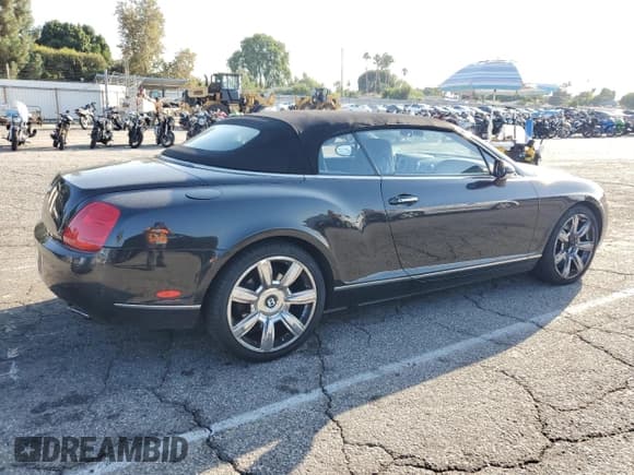 ✅ 2007 Bentley Continental GT • VIN: SCBDR33W27C045672 • Lot: 71509895. Listed on Copart with 67,008 mi. Free auction sales archive from the USA and detailed vehicle history report at DreamBid. Image 3.