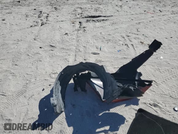 ✅ 2017 Toyota Corolla L • VIN: 2T1BURHE9HC757756 • Лот: 85435235. Опубликован ранее на Copart с пробегом 137 054 миль. Бесплатный доступ к архиву аукционных продаж из США и подробный отчёт об истории автомобиля на DreamBid. Изображение 12.