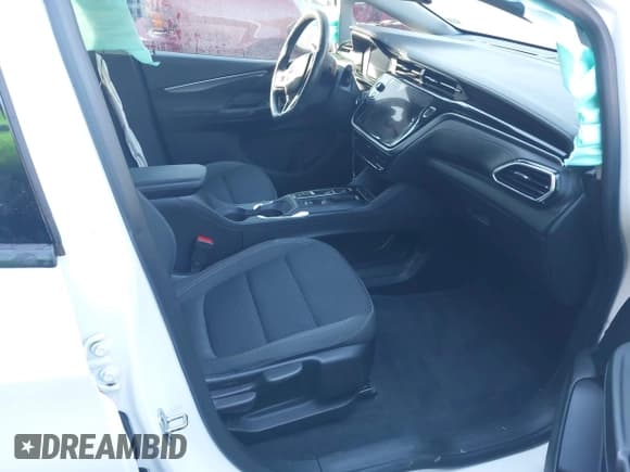 ✅ 2023 Chevrolet Bolt EV 1LT • VIN: 1G1FW6S02P4106941 • Lot: 43822818. Listed on IAAI with 35,542 mi. Free auction sales archive from the USA and detailed vehicle history report at DreamBid. Image 5.