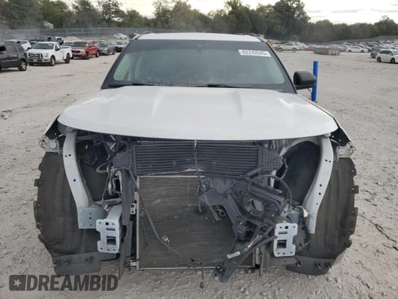 ✅ 2020 Ford Explorer XLT • VIN: 1FMSK7DH3LGB46265 • Лот: 82249545. Опубликован ранее на Copart с пробегом 90 453 миль. Бесплатный доступ к архиву аукционных продаж из США и подробный отчёт об истории автомобиля на DreamBid. Изображение 5.