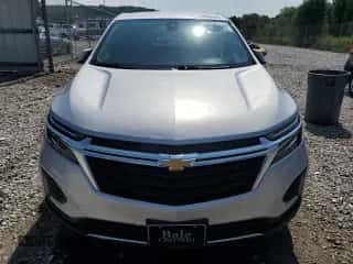 2022 Chevrolet Equinox LT z VIN 2GNAXJEV9N6137096, wystawiony jako Copart lot #80998685 z przebiegiem 43 836 mil mil oraz Czysty tytuł • Clean title. Historia ofert i sprzedaży dostępna na DreamBid. Obrazek 5.