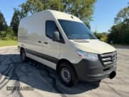 ✅ 2020 Mercedes-Benz Sprinter • VIN: W1W4EBHY1LT028356 • Lot: 84620095. Listed on Copart with 115,938 mi. Free auction sales archive from the USA and detailed vehicle history report at DreamBid. Image 1.