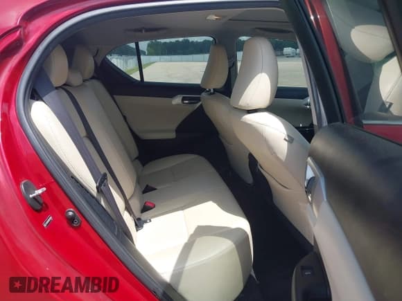 ✅ 2011 Lexus CT 200h • VIN: JTHKD5BH0B2028464 • Lot: 42915646. Listed on IAAI with 203,030 mi. Free auction sales archive from the USA and detailed vehicle history report at DreamBid. Image 8.