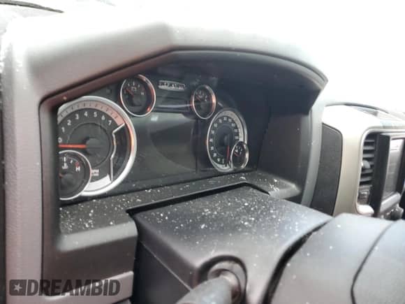 2016 Ram 1500 Big Horn с VIN 3C6RR7LT9GG352695, выставлен на аукционе Copart как лот 62998005 с пробегом Не указан миль и На запчасти • Non repairable. История ставок и продаж доступна на DreamBid. Изображение 9.