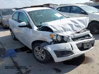 2014 Chevrolet Sonic LT с VIN 1G1JC5SH9E4203540, выставлен на аукционе IAAI как лот 43212816 с пробегом 99 703 миль миль и . История ставок и продаж доступна на DreamBid. Изображение 1.