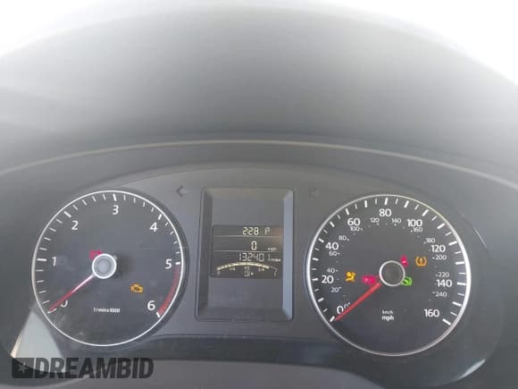 ✅ 2013 Volkswagen Jetta TDI w/Premium/Nav • VIN: 3VWLL7AJ5DM439585 • Lot: 43718217. Wystawiony na IAAI z przebiegiem 132 401 mil. Bezpłatny archiwum sprzedaży aukcyjnych z USA i szczegółowy raport historii pojazdu na DreamBid. Zdjęcie 7.