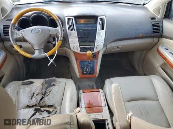 ✅ 2004 Lexus RX 330 • VIN: JTJGA31U640043632 • Lot: 90539345. Listed on Copart with 205,311 mi. Free auction sales archive from the USA and detailed vehicle history report at DreamBid. Image 8.