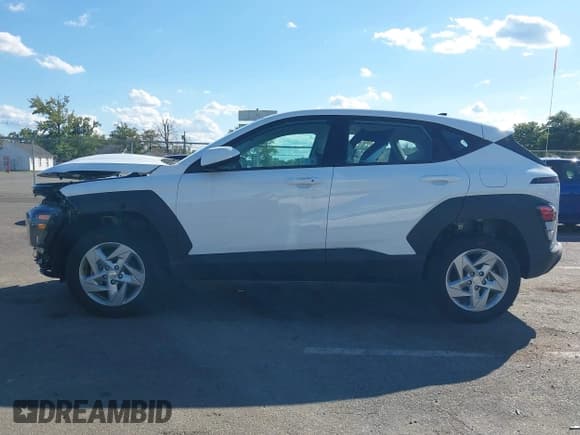 ✅ 2024 Hyundai Kona SE • VIN: KM8HACAB6RU161830 • Лот: 43082500. Опубликован ранее на IAAI с пробегом 12 084 миль. Бесплатный доступ к архиву аукционных продаж из США и подробный отчёт об истории автомобиля на DreamBid. Изображение 14.