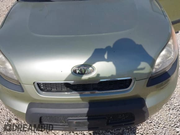 ✅ 2011 Kia Soul + • VIN: KNDJT2A24B7284119 • Lot: 43492526. Wystawiony na IAAI z przebiegiem 152 749 mil. Bezpłatny archiwum sprzedaży aukcyjnych z USA i szczegółowy raport historii pojazdu na DreamBid. Zdjęcie 6.