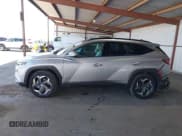 ✅ 2023 Hyundai Tucson Limited • VIN: KM8JFDA27PU123335 • Lot: 42312666. Wystawiony na IAAI z przebiegiem 7 953 mil. Bezpłatny archiwum sprzedaży aukcyjnych z USA i szczegółowy raport historii pojazdu na DreamBid. Zdjęcie 14.