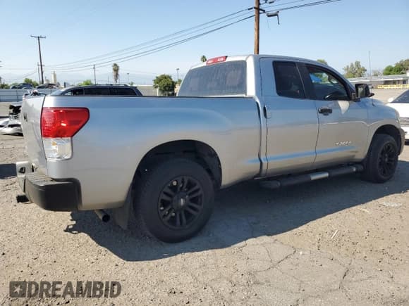 ✅ 2010 Toyota Tundra • VIN: 5TFRU5F15AX020956 • Lot: 60541935. Listed on Copart with 132,459 mi. Free auction sales archive from the USA and detailed vehicle history report at DreamBid. Image 3.