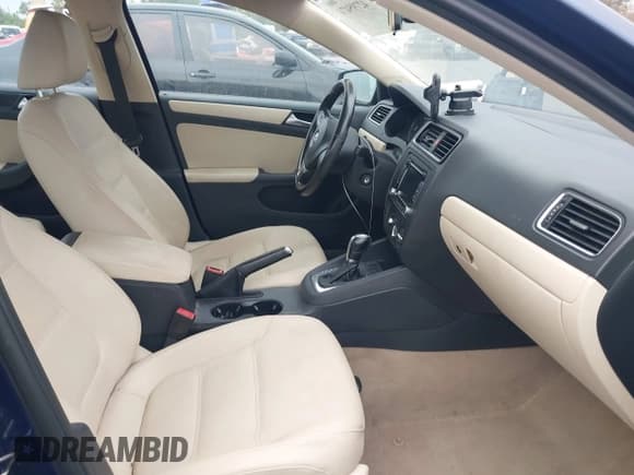 ✅ 2012 Volkswagen Jetta SE • VIN: 3VWDP7AJ3CM470888 • Lot: 42795474. Listed on IAAI with 149,625 mi. Free auction sales archive from the USA and detailed vehicle history report at DreamBid. Image 5.