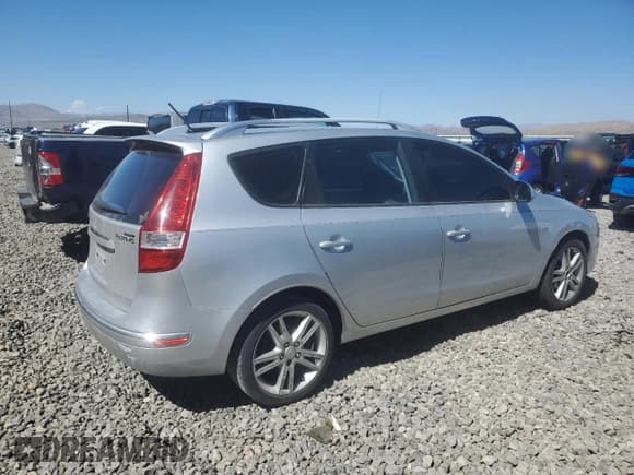 ✅ 2011 Hyundai Elantra SE • VIN: KMHDC8AEXBU117724 • Lot: 65082595. Listed on Copart with 151,558 mi. Free auction sales archive from the USA and detailed vehicle history report at DreamBid. Image 3.