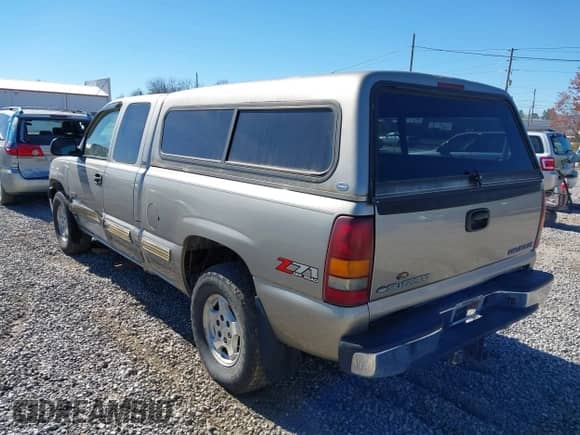 2002 Chevrolet Silverado 1500 LS с VIN 2GCEK19T421197667, выставлен на аукционе IAAI как лот 43621046 с пробегом 215 058 миль миль и . История ставок и продаж доступна на DreamBid. Изображение 3.