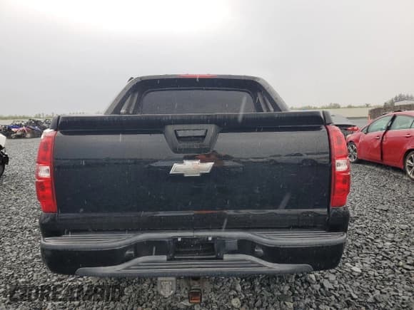 ✅ 2007 Chevrolet Avalanche LS • VIN: 3GNEC12087G206194 • Lot: 82677475. Listed on Copart with 102,954 mi. Free auction sales archive from the USA and detailed vehicle history report at DreamBid. Image 6.