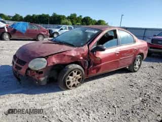 2004 Dodge Neon SXT z VIN 1B3ES56C64D645878, wystawiony jako Copart lot #45171775 z przebiegiem 183 323 mil mil oraz Nie do naprawy • Non repairable. Historia ofert i sprzedaży dostępna na DreamBid. Obrazek 1.