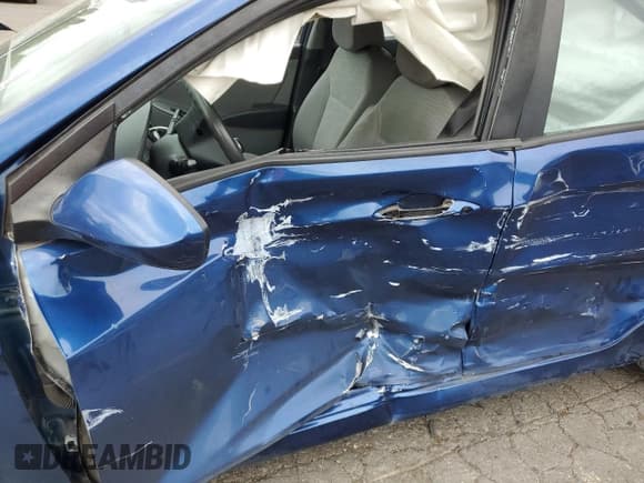 ✅ 2016 Hyundai Accent SE • VIN: KMHCT4AE8GU119953 • Лот: 69876464. Опубликован ранее на Copart с пробегом 129 444 миль. Бесплатный доступ к архиву аукционных продаж из США и подробный отчёт об истории автомобиля на DreamBid. Изображение 7.