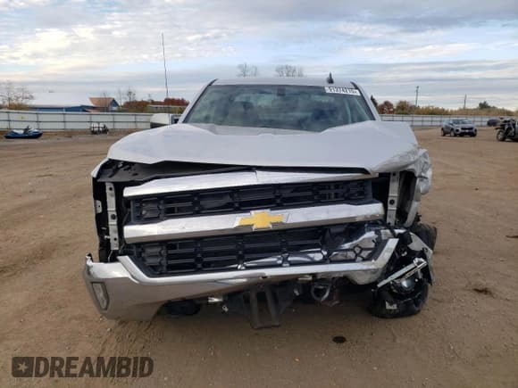 ✅ 2016 Chevrolet Silverado 1500 LT • VIN: 1GCVKREC6GZ381950 • Lot: 91803865. Wystawiony na Copart z przebiegiem 150 154 mil. Bezpłatny archiwum sprzedaży aukcyjnych z USA i szczegółowy raport historii pojazdu na DreamBid. Zdjęcie 5.