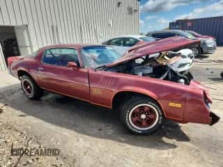 1978 Chevrolet Camaro с VIN 1Q87L8L527466, выставлен на аукционе Copart как лот 82041085 с пробегом 55 537 миль миль и На запчасти • Non repairable. История ставок и продаж доступна на DreamBid. Изображение 4.